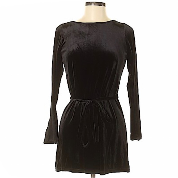 Vock Black Velvet Tie Waist Dress🖤🖤🖤 - Picture 3 of 8